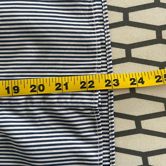 MUJI Collarless Boxy Shirt - Picture 4 of 6